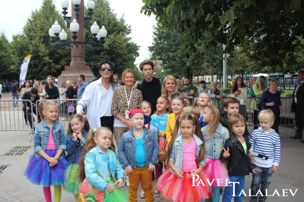 Благотворительный фестиваль «Добрая Москва» в честь празднования 868-летия Москвы.